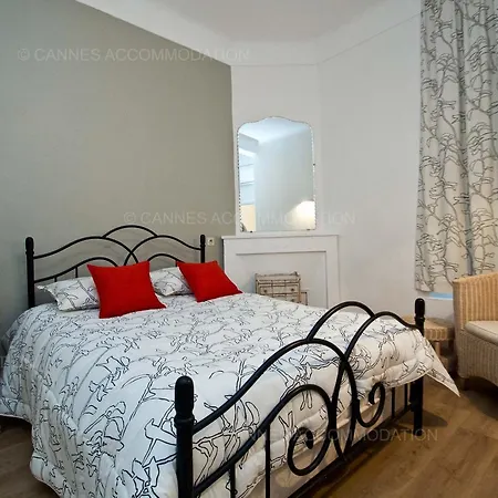 Napoleon Apartment